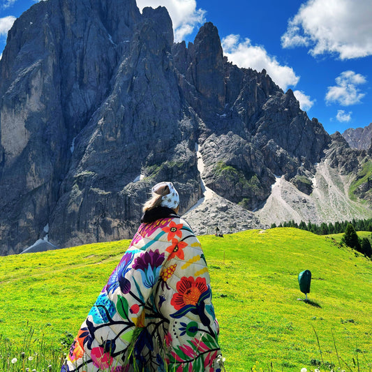 Ghid Esențial pentru Camping: Tot ce trebuie să știi pentru o noapte sub stele